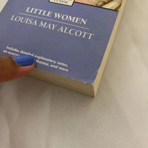 Little Women , Louisa May Alcott's timeless classic paperback book - Picture 7 of 7